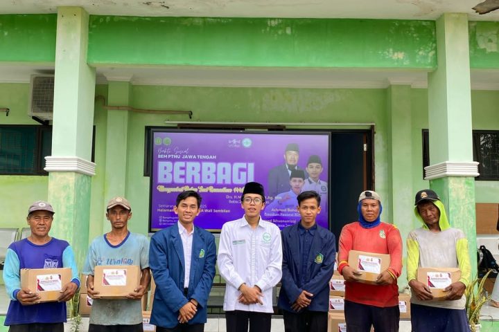 Ramadhan Berbagi bersama BEM LPTNU